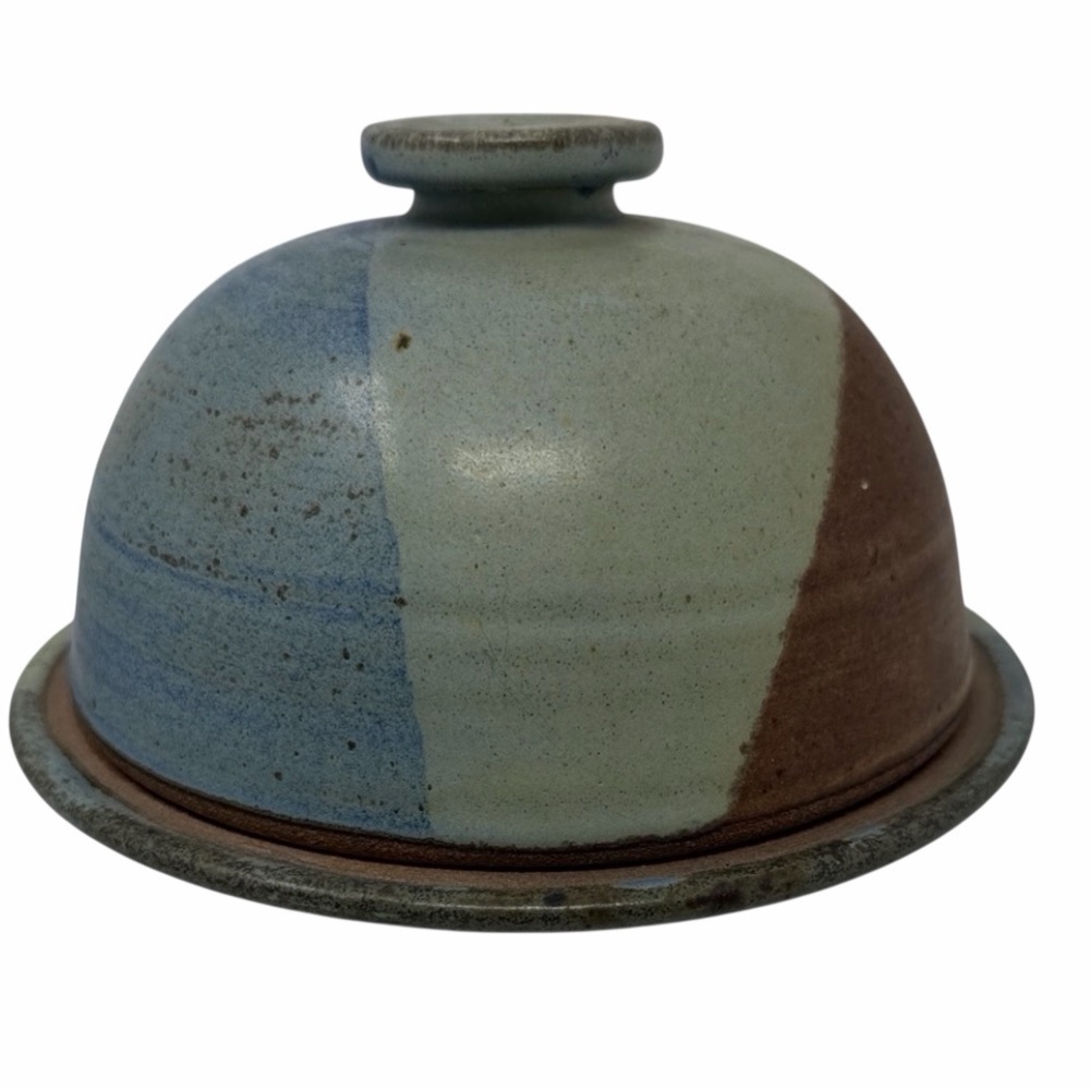 Vintages Handcrafted Stoneware Pottery Butter/Cheese Dish